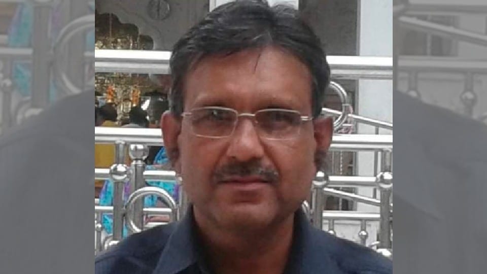 Santosh Soni of Ujjain Public Relations Office dies of heart attack