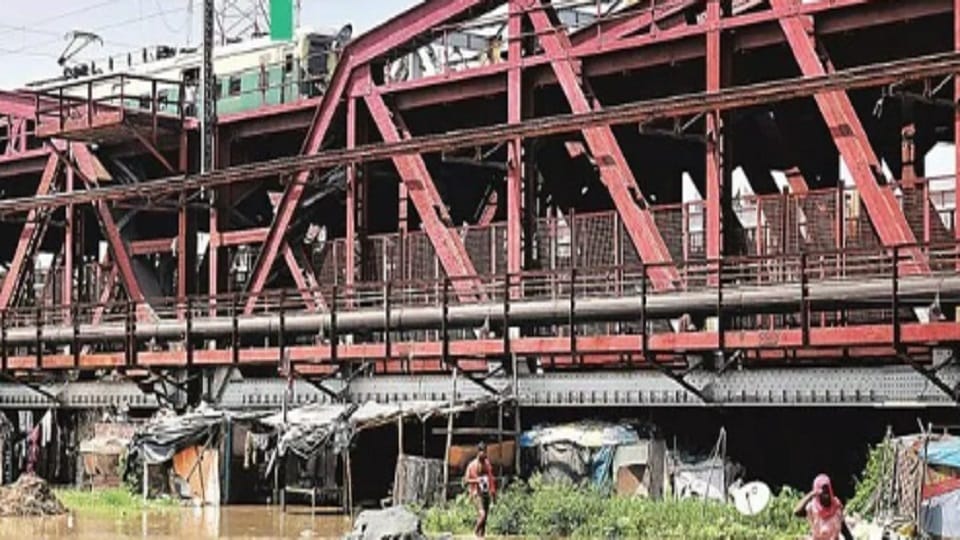 Yamuna Flood: Yamuna in spate, 8000 shifted to safer places
