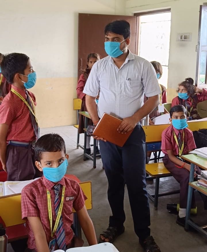 tomato flu found in more than 20 students
