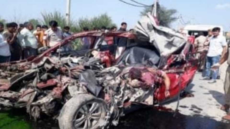 Five killed in road accident in Rewari of Haryana