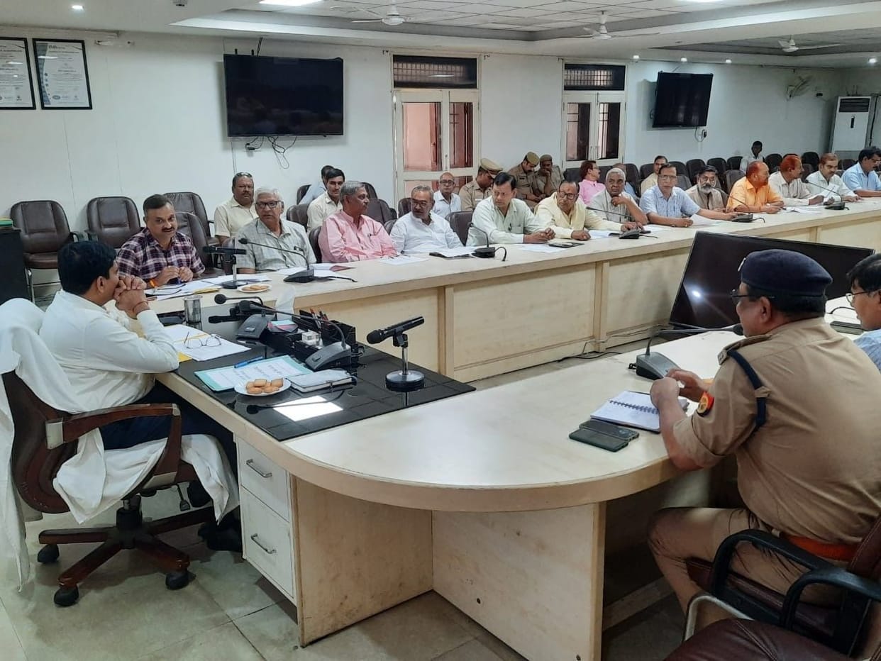 Logistics hub will be developed at Dawood Khan station in the Freight Corridor plan: DM