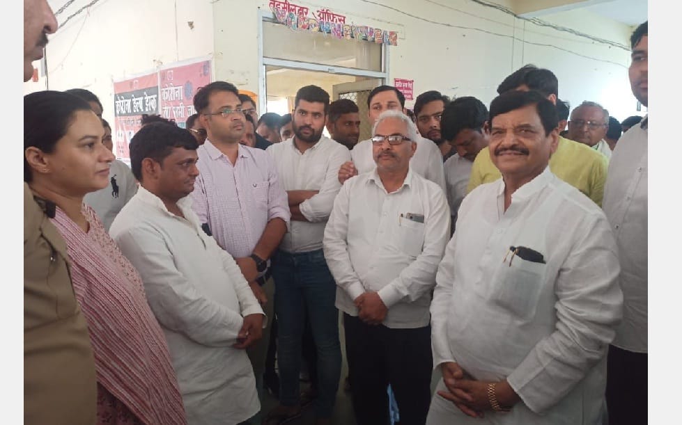 Shivpal Yadav reached Tehsil in Etawah, took a jibe at Samajwadi Party conference