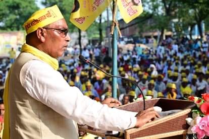 आजमगढ़ में ओमप्रकाश राजभर