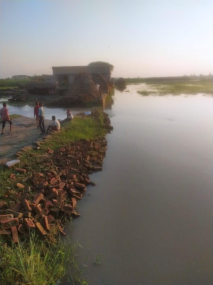 The water level of the Ganges also rose on the fourth day