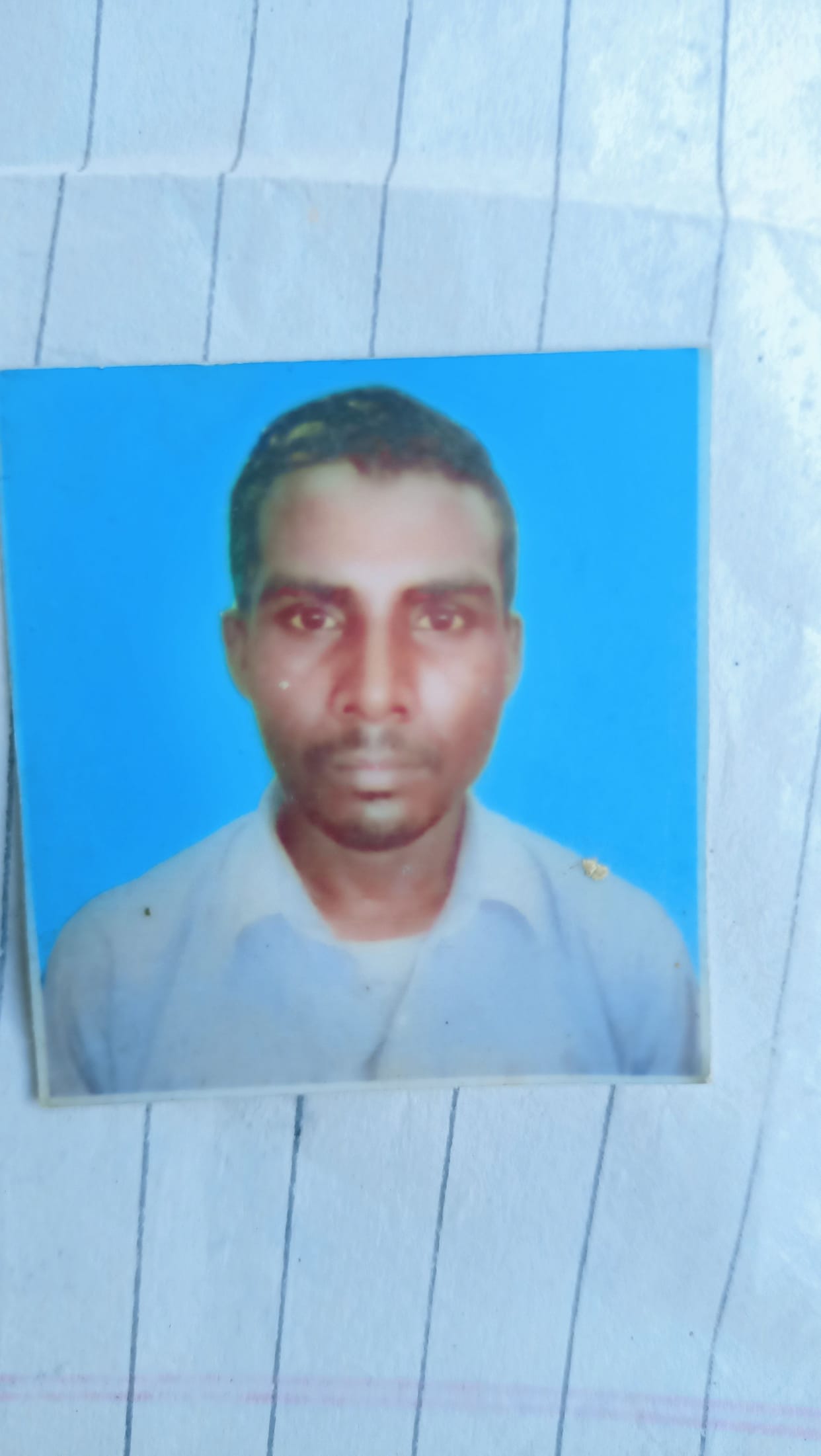 Dead body of young man found hanging from tree branch
