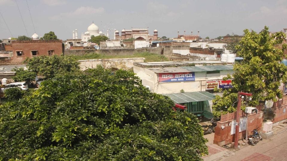 Tajganj Traders Got three Months Deferment Happiness before diwali 2022