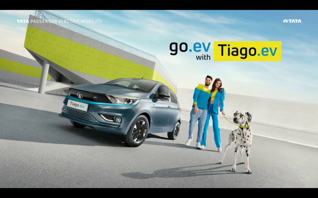 MG Comet EV vs Tata Tiago EV electric cars in india under 10 lakhs