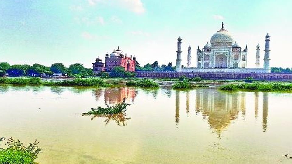 water level in Yamuna rose by six feet in 48 hours in agra
