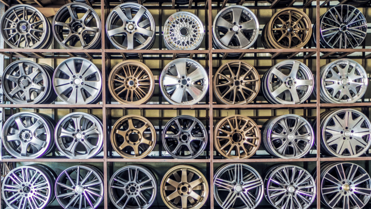 Is it beneficial to install alloy wheels in the car, know what are the benefits