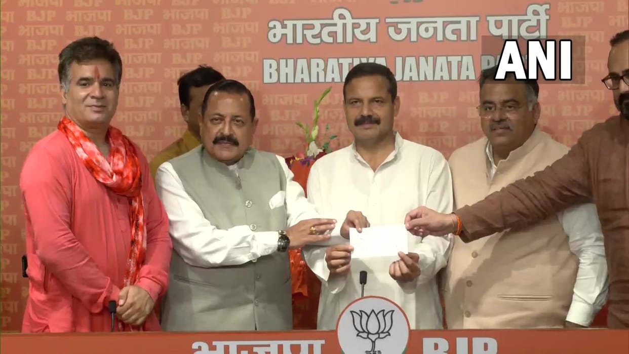 Udhampur Former MLA Balwant Singh Mankotia joins BJP in Delhi