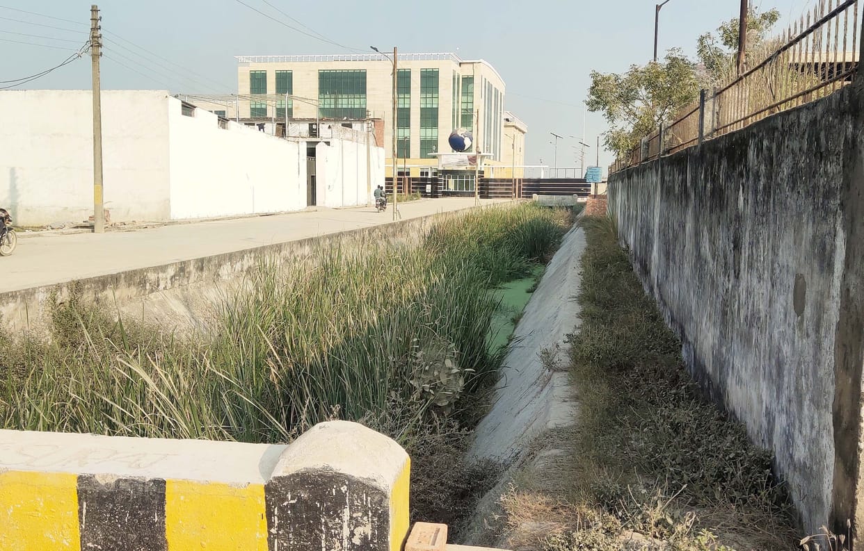 Open drain in front of Expo Mart will be covered with 1.97 crores