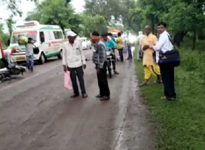 bike-riding three friends were killed due to collision with bus in chhattisgath durg
