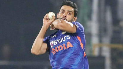 Who will replace Jasprit Bumrah in Team India Squad for T20 World Cup? competition between shami deepak Chahar