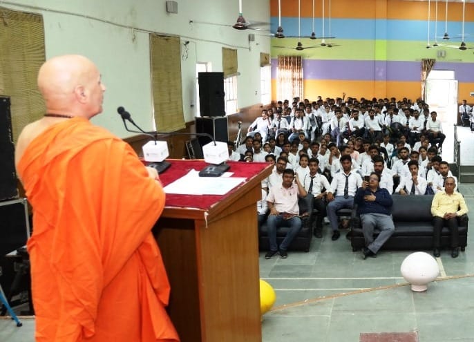 India will lead the world in future: Padma Shri Bharat Bhushan