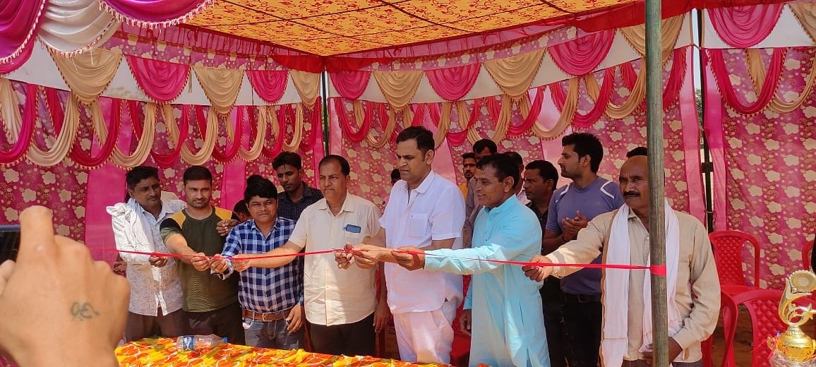 Hathras: Teams of Delhi and Firozabad won in Kabaddi