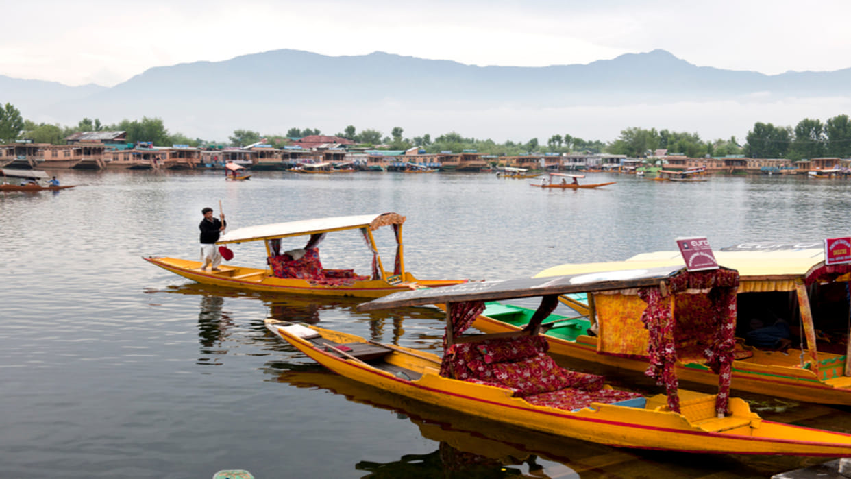 IRCTC Kashmir Tour Package 2023: Want To Travel Kashmir Check All Details About This Tour Package Here