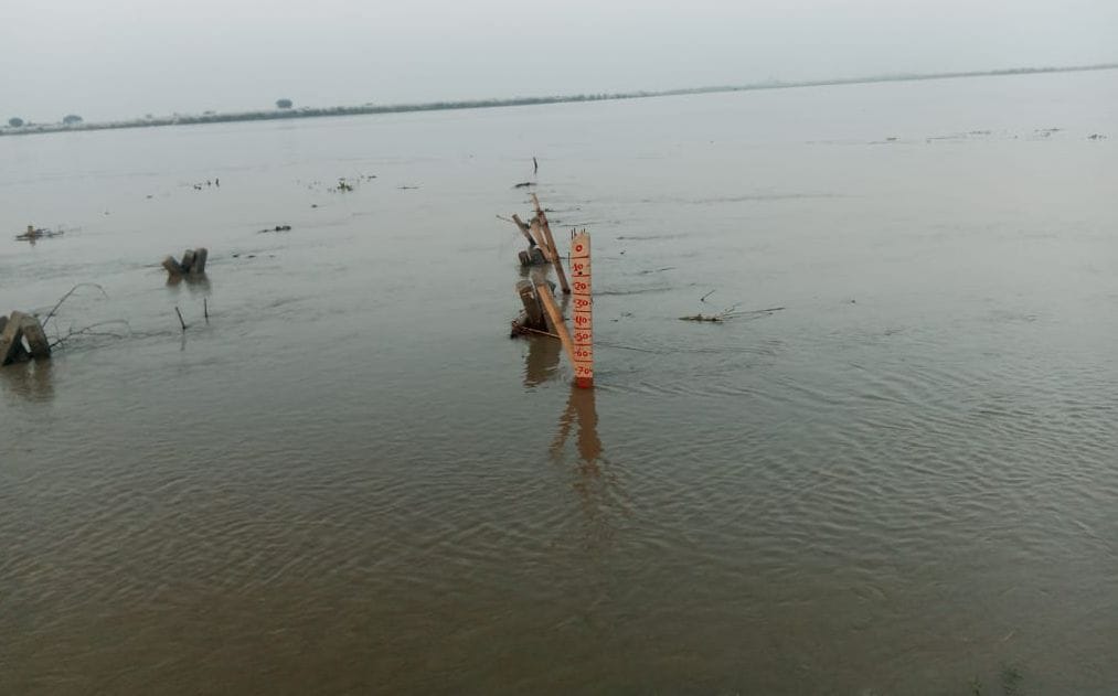 Eight cm rise in the water level of Ganga