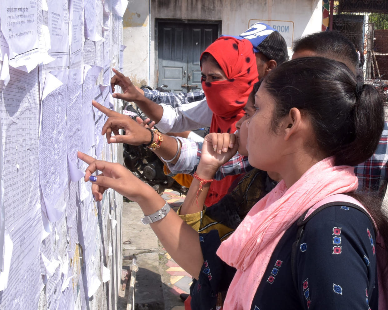 Candidates appeared in colleges for admission