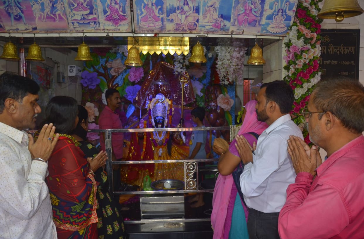 Make money by worshiping Maa Chandraghanta,