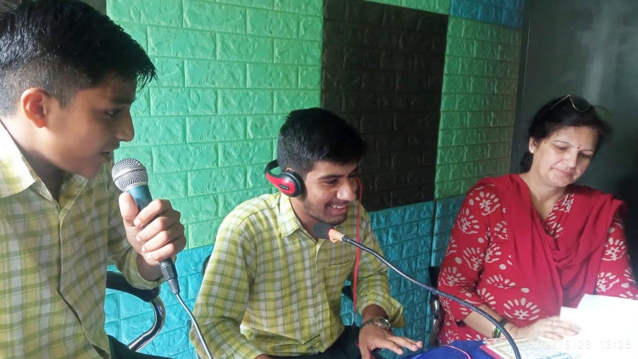 Radio Hello Moginand in sirmour needs financial aid from government