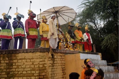 Ramnagar Ki Ramlila 21st day army of Rama and Ravana started preparing for war