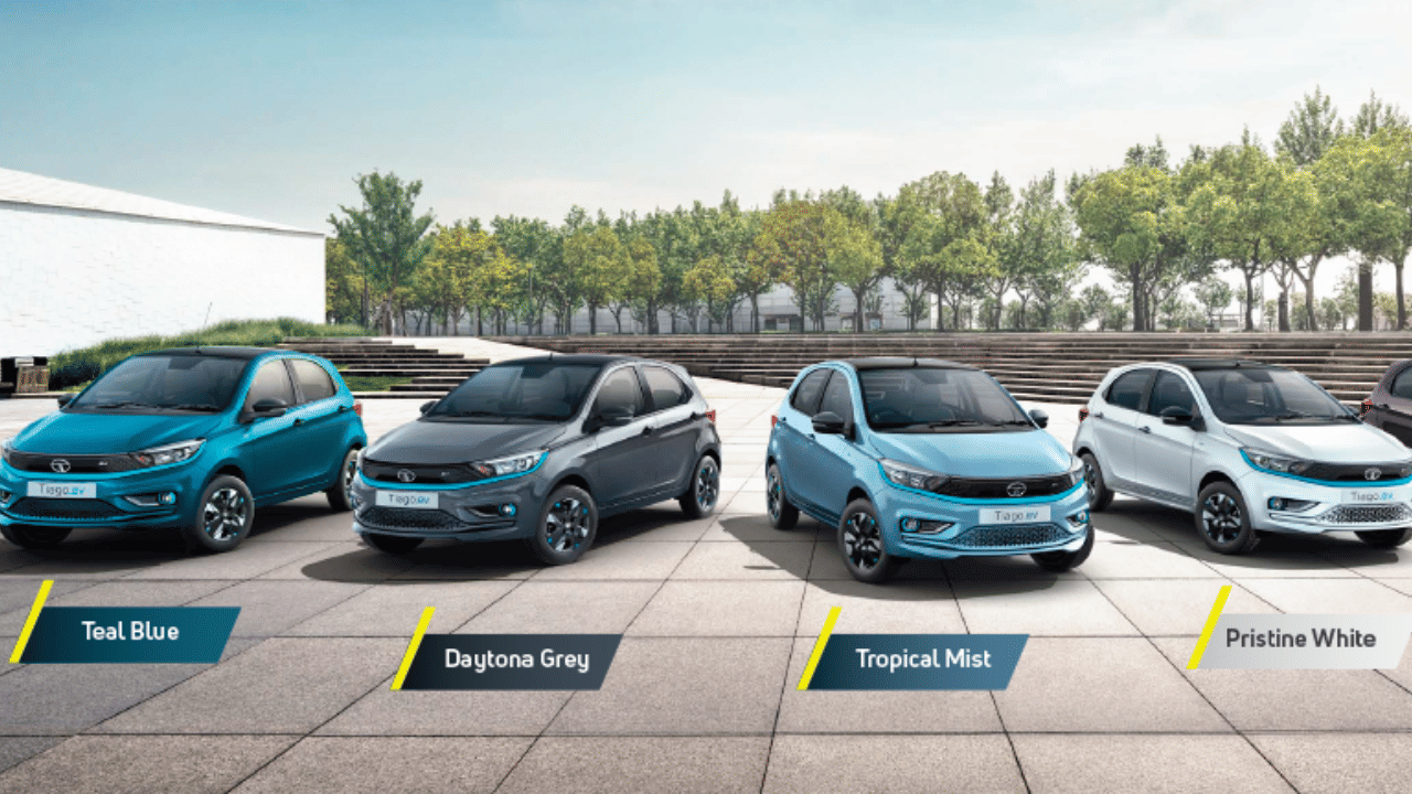 MG Comet EV vs Tata Tiago EV electric cars in india under 10 lakhs