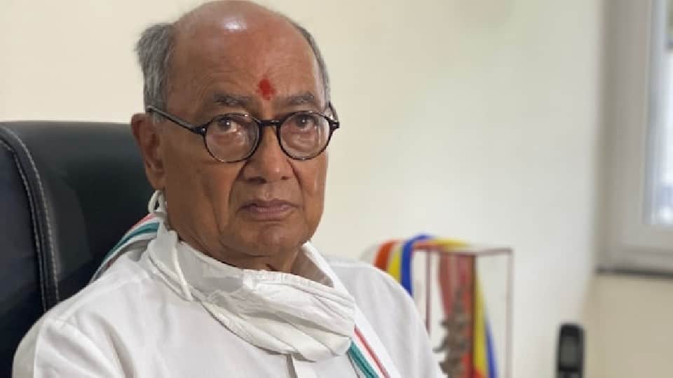 Rahul Gandhi mentor Digvijay Singh will become Congress President know political journey