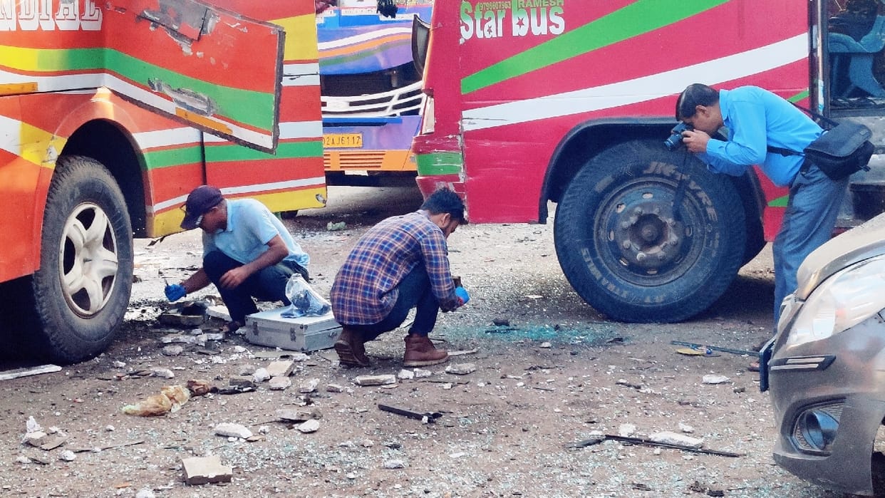 Udhampur Bus Blast: Evidence has been found by placing bombs under the seats in both the buses