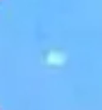 Discussion of seeing a mysterious bright object in the sky of Nainital