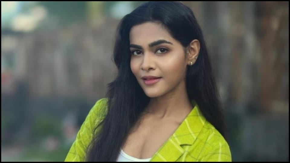 30 year old model died hanging from a fan found suicide note reveals shocking truth