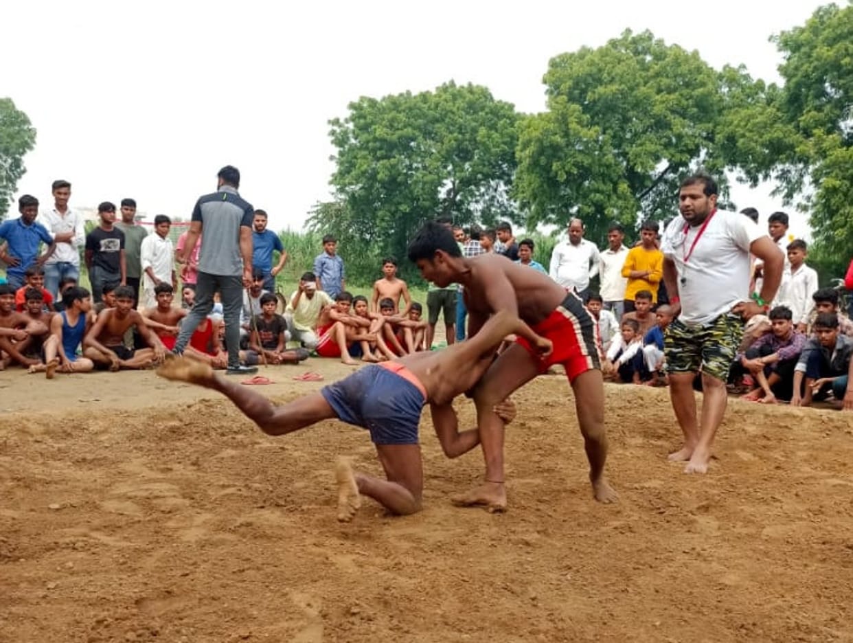 Players showed talent in regional wrestling competition