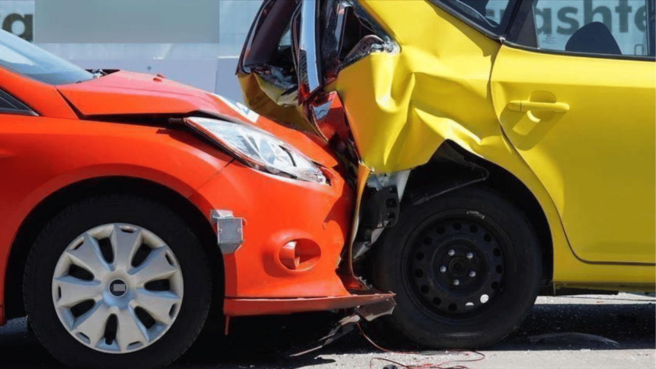 Rishabh Pant Car Accident BMW Overspeeding Car accident Loss of Control Car Crashes