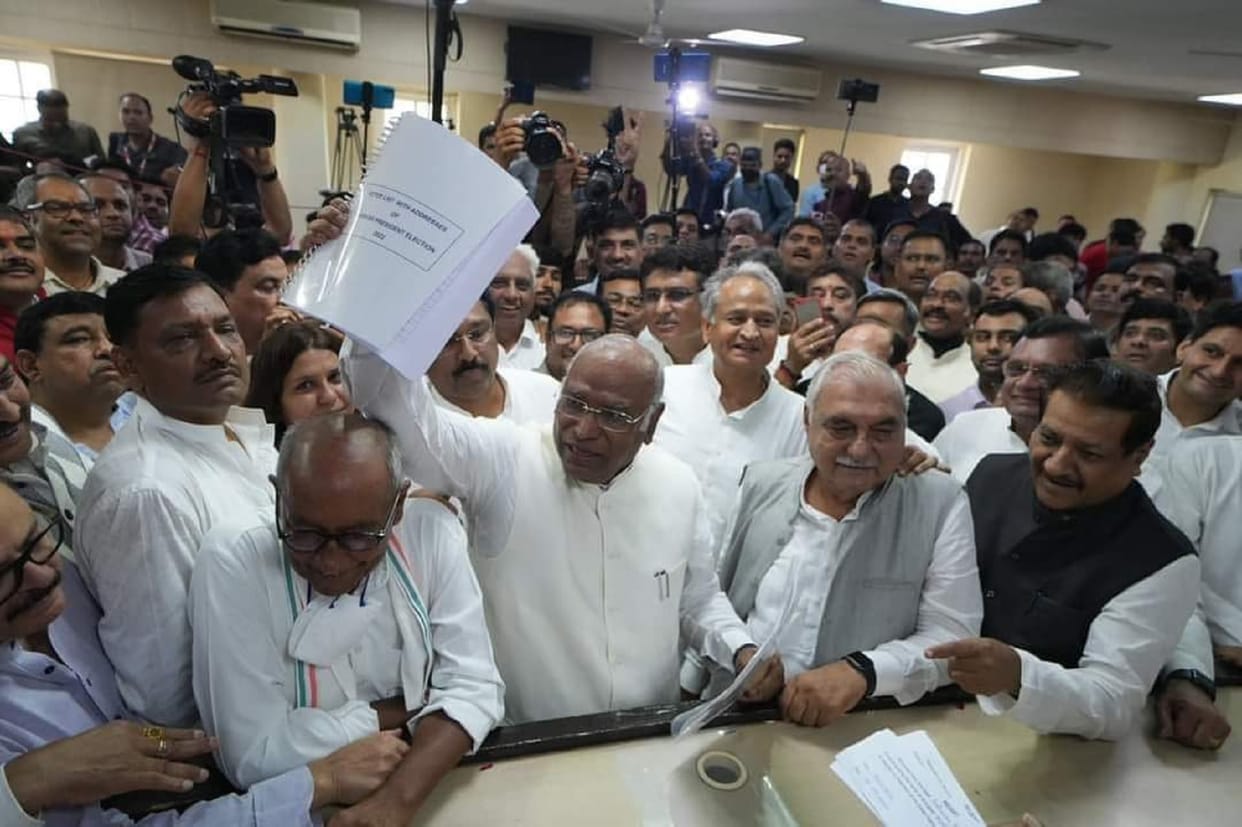 Congress Prez Poll: How will 80-year-old mallikarjun kharge rejuvite Congress