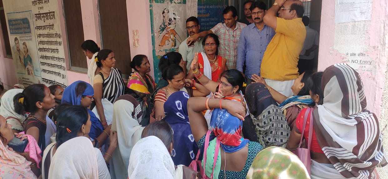 Chitrakoot: Eight-point demand letter handed over, warning of agitation if it is not resolved in 15 days
