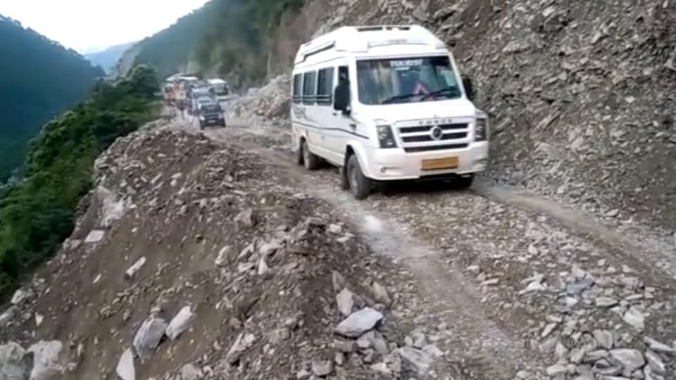 Uttarakhand news: Vehicular movement started on Gangotri and Yamunotri highway