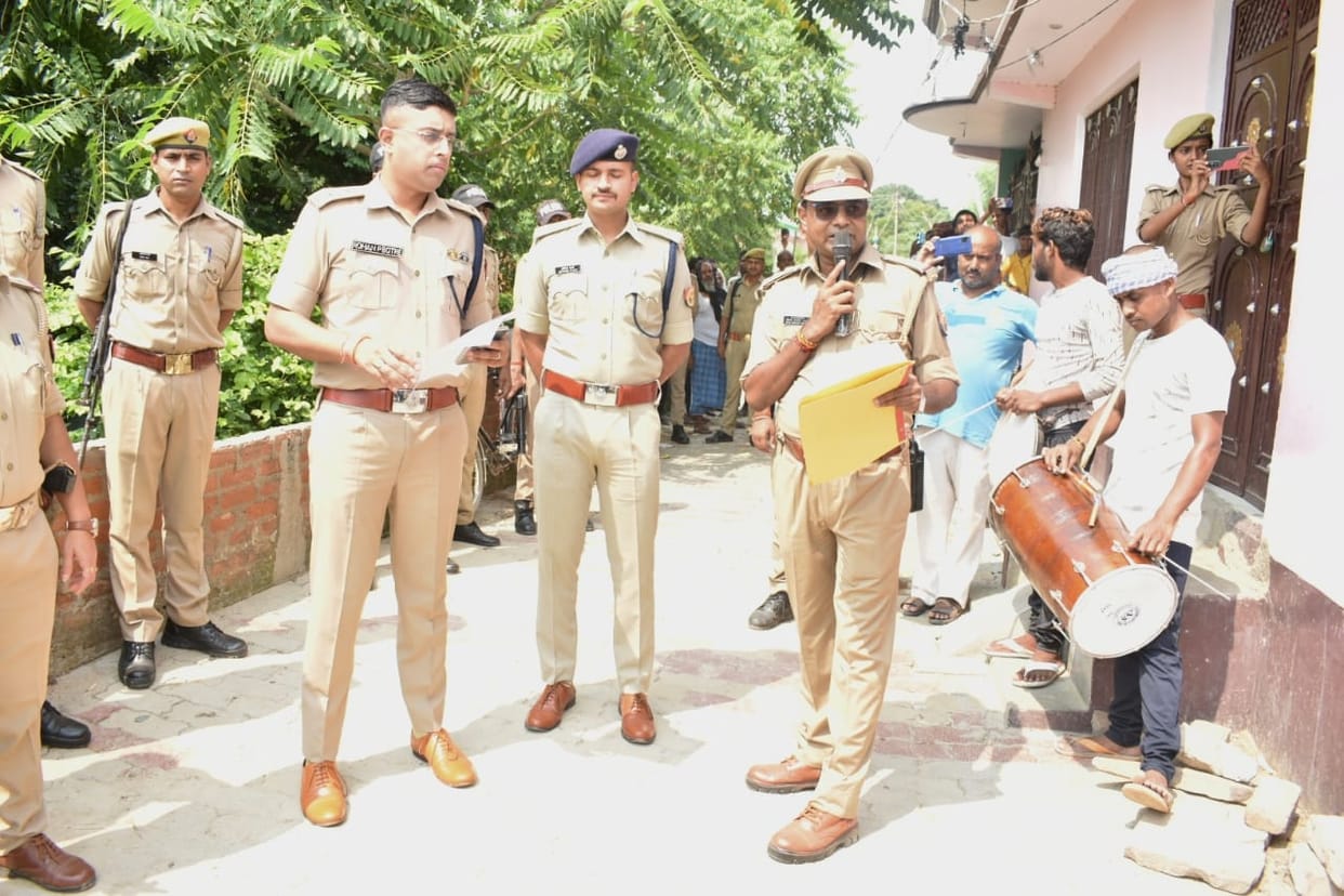Big action in Ghazipur property of Three cow smugglers attached worth of RS five crores