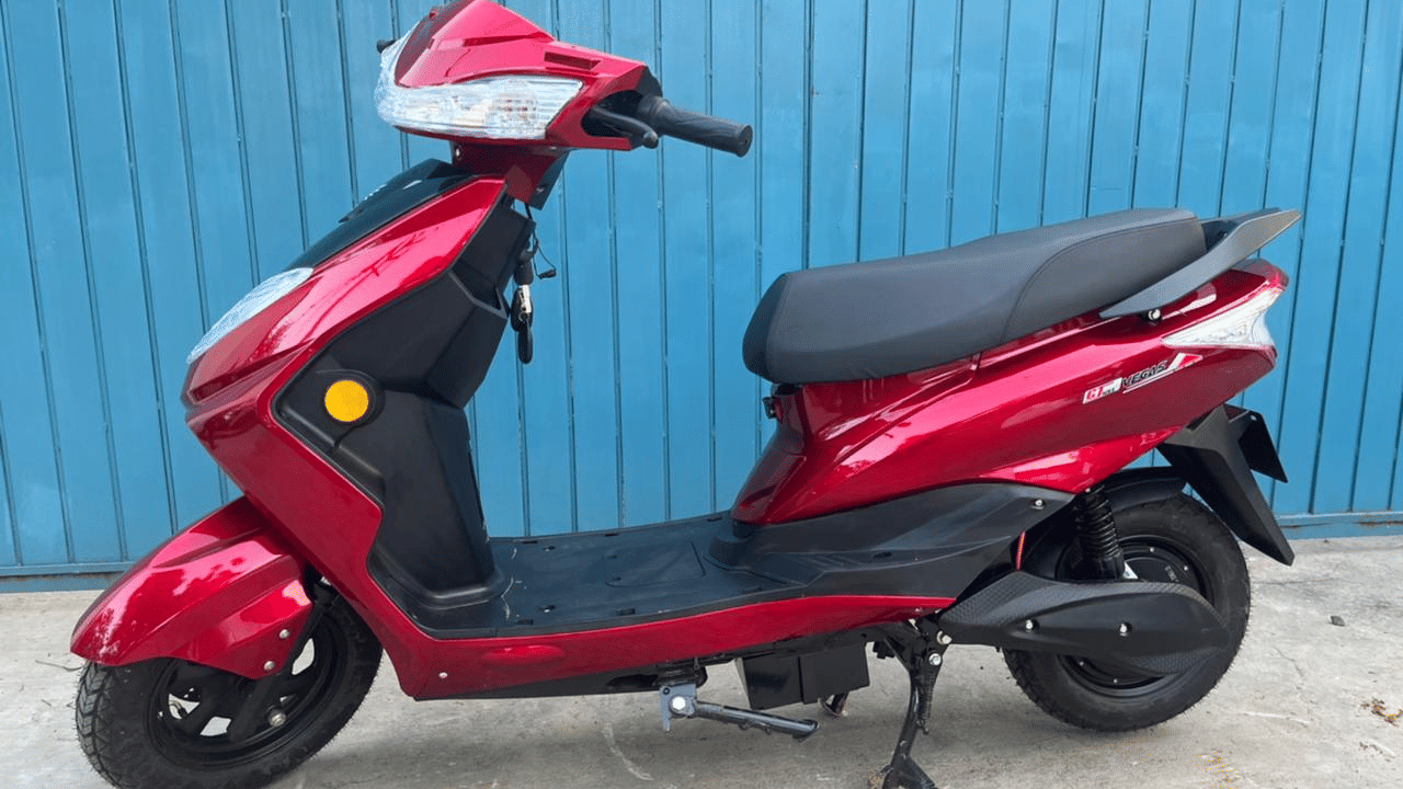 GT Force launched two electric scooters they do not need license to drive