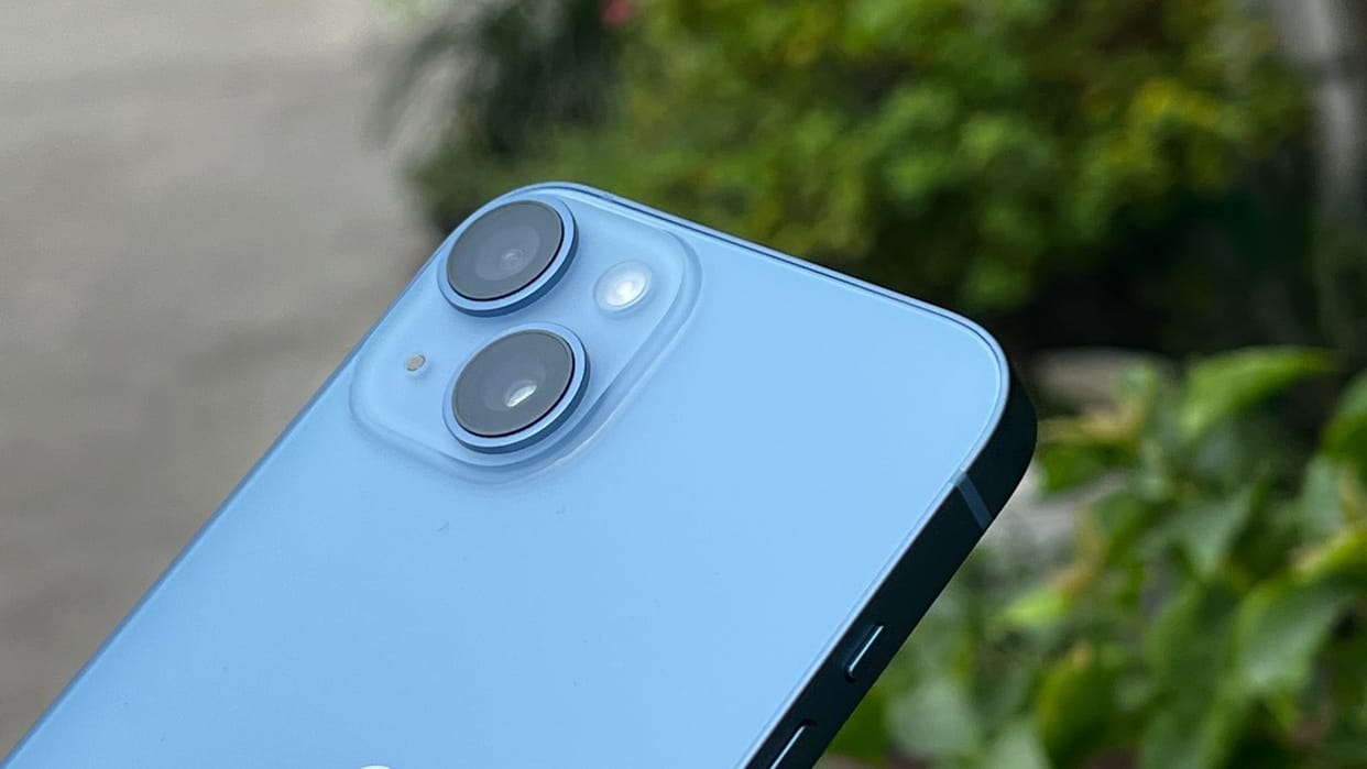 8000 crore iPhone exports from India in five months
