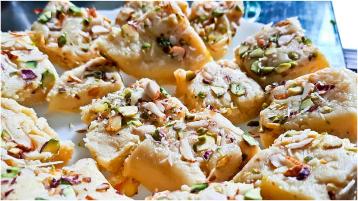 Dussehra Special Sweets How To Make Kalakand At Home Easy Recipe In Hindi