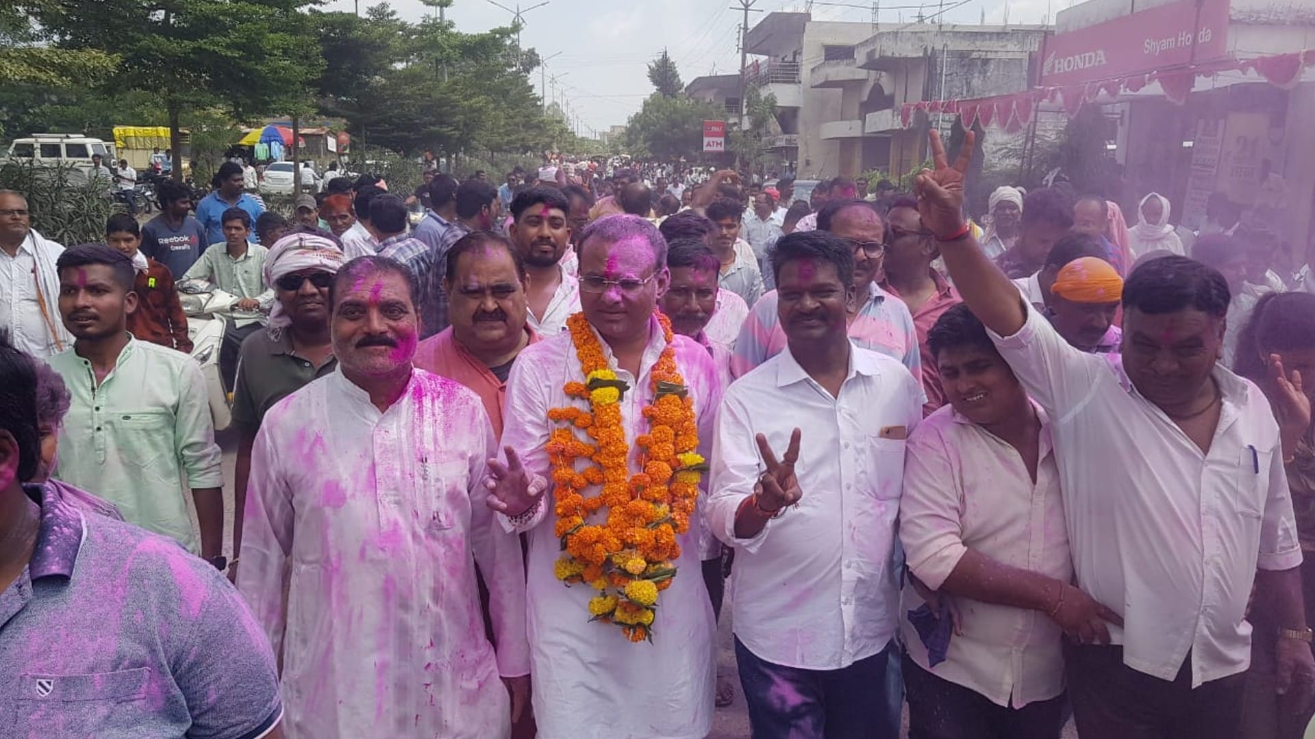 MP Local Body Election Result Congress defeats Kamal Naths stronghold BJP wins 4 out of 6 bodies in chhindwara