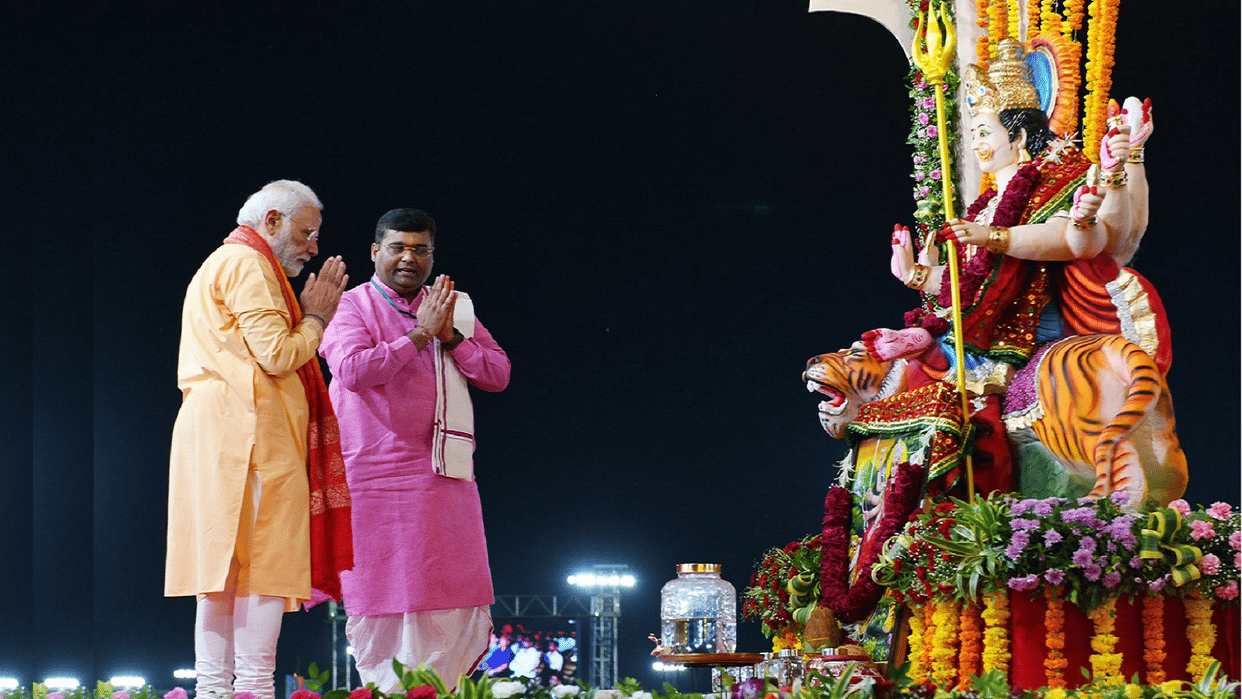 Prime Minister Modi attends Navratri event in Gujarat