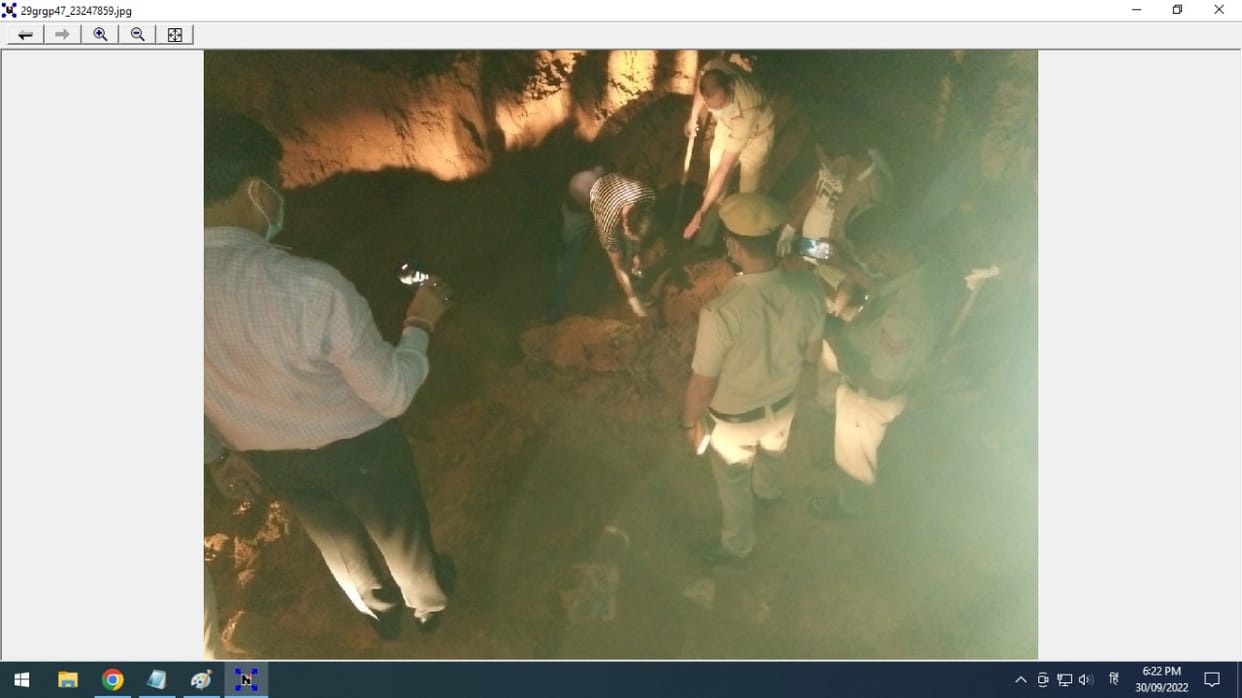 Traumatic murder of lover: committed the crime with the husband,buried in the dead body plot