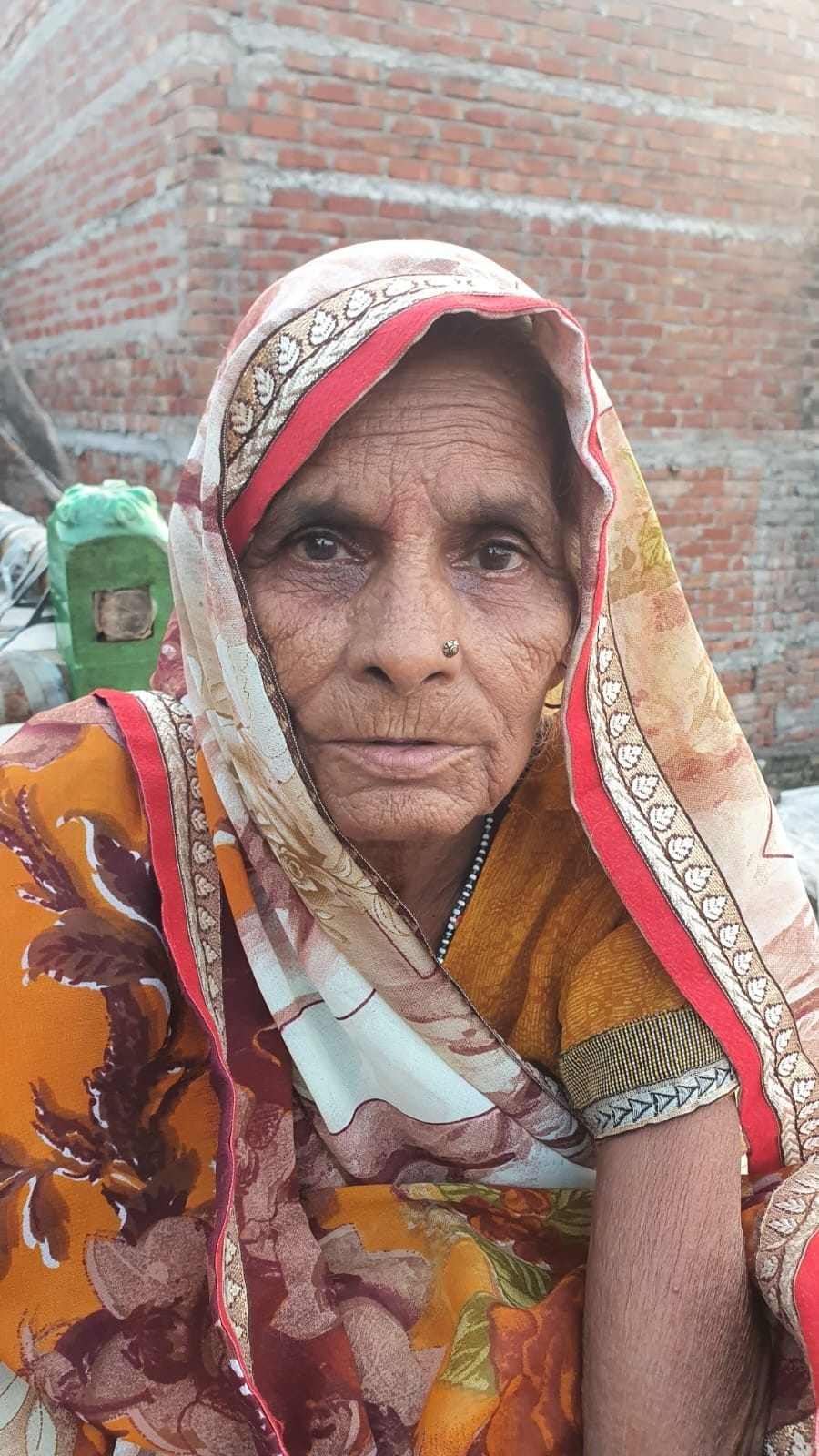 Etawah: Running for six months but ration card not made