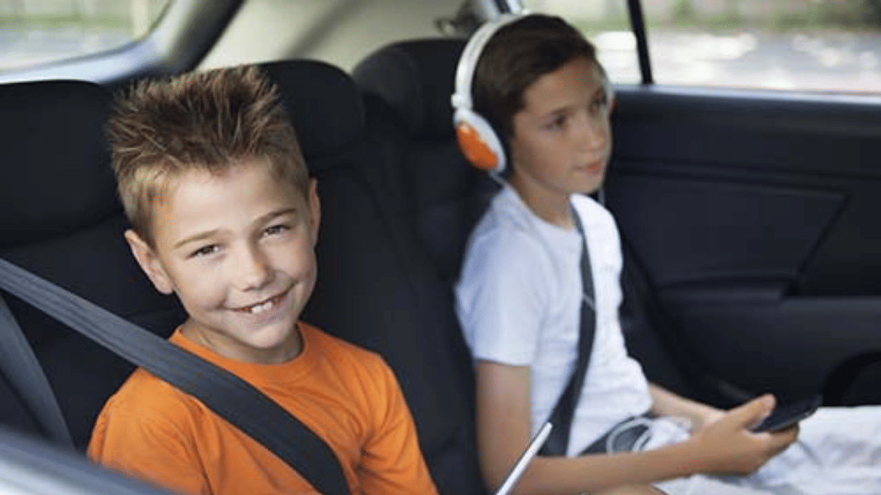 Major population start wearing rear seat belt otherwise it will be a big loss from six Airbags