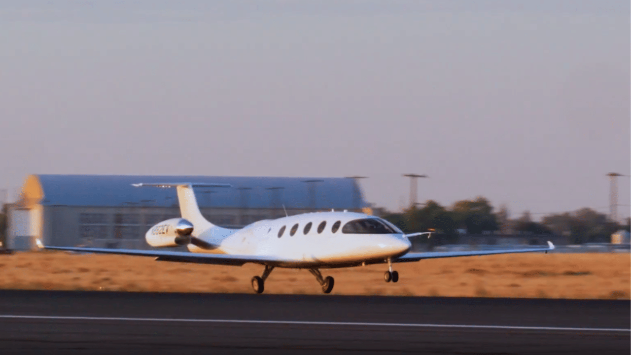 Electric bikes, scooters and cars are now old, electric plane alice coming