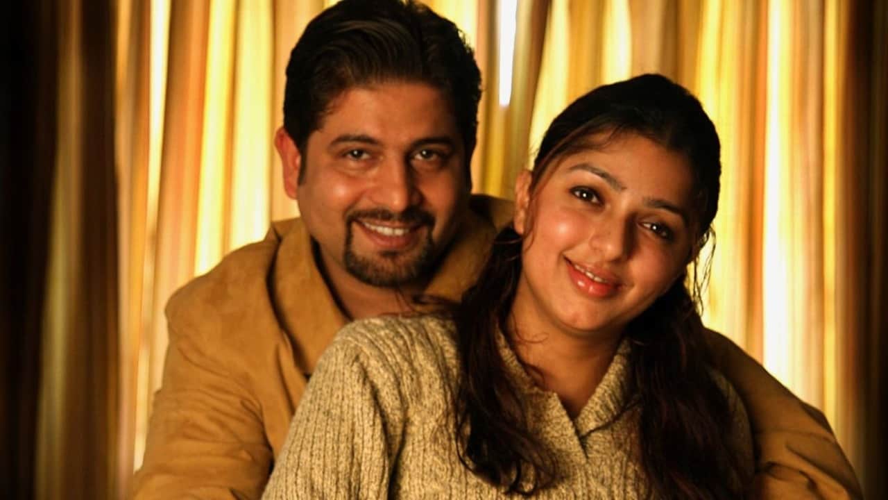 Bollywood Famous Odd mismatched Couples From Juhi Chawla Jay Sridevi boney kapoor bhumika chawla tulip joshi