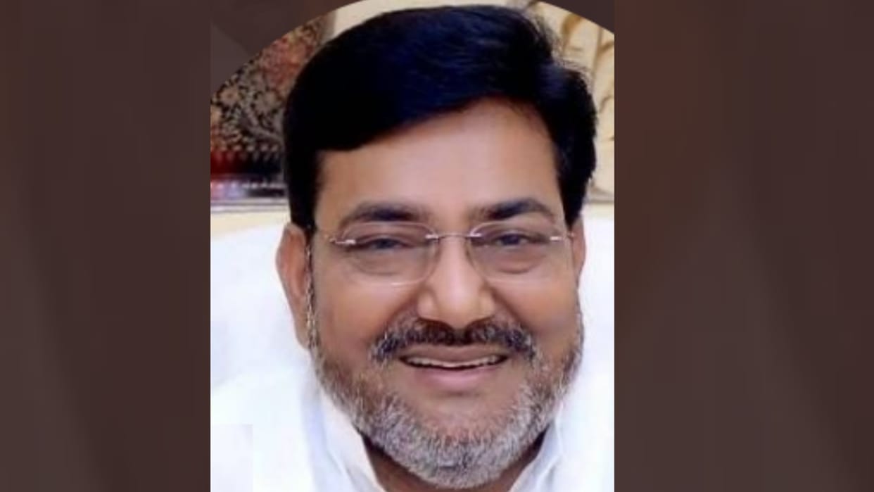 UP News: Winds of internal change in Congress, the high command gave a strong message by canceling the posting