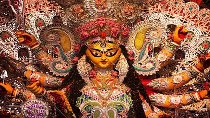 Chaitra Navratri 2023 Day 4 Maa Kushmanda Puja Vidhi Shubh Muhurat Mantra Katha Arti Bhog and Colour To Wear