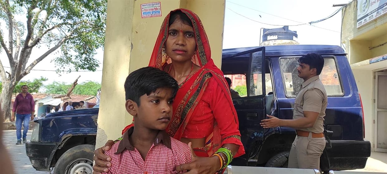 Hathras: The child's bone broken due to the teacher's negligence