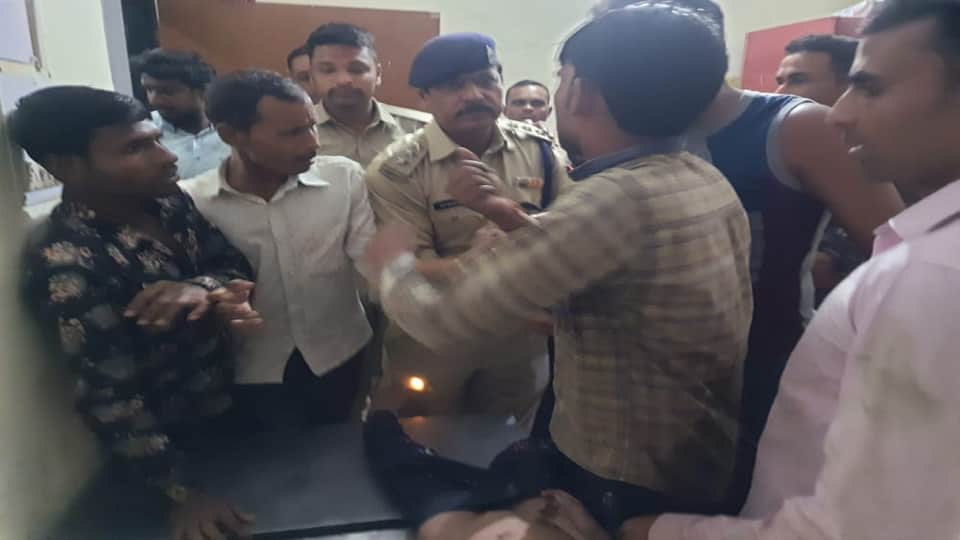 Kanpur Tractor Trolley Accident Update People were returning from Unnao after darshan 27 people died in accide